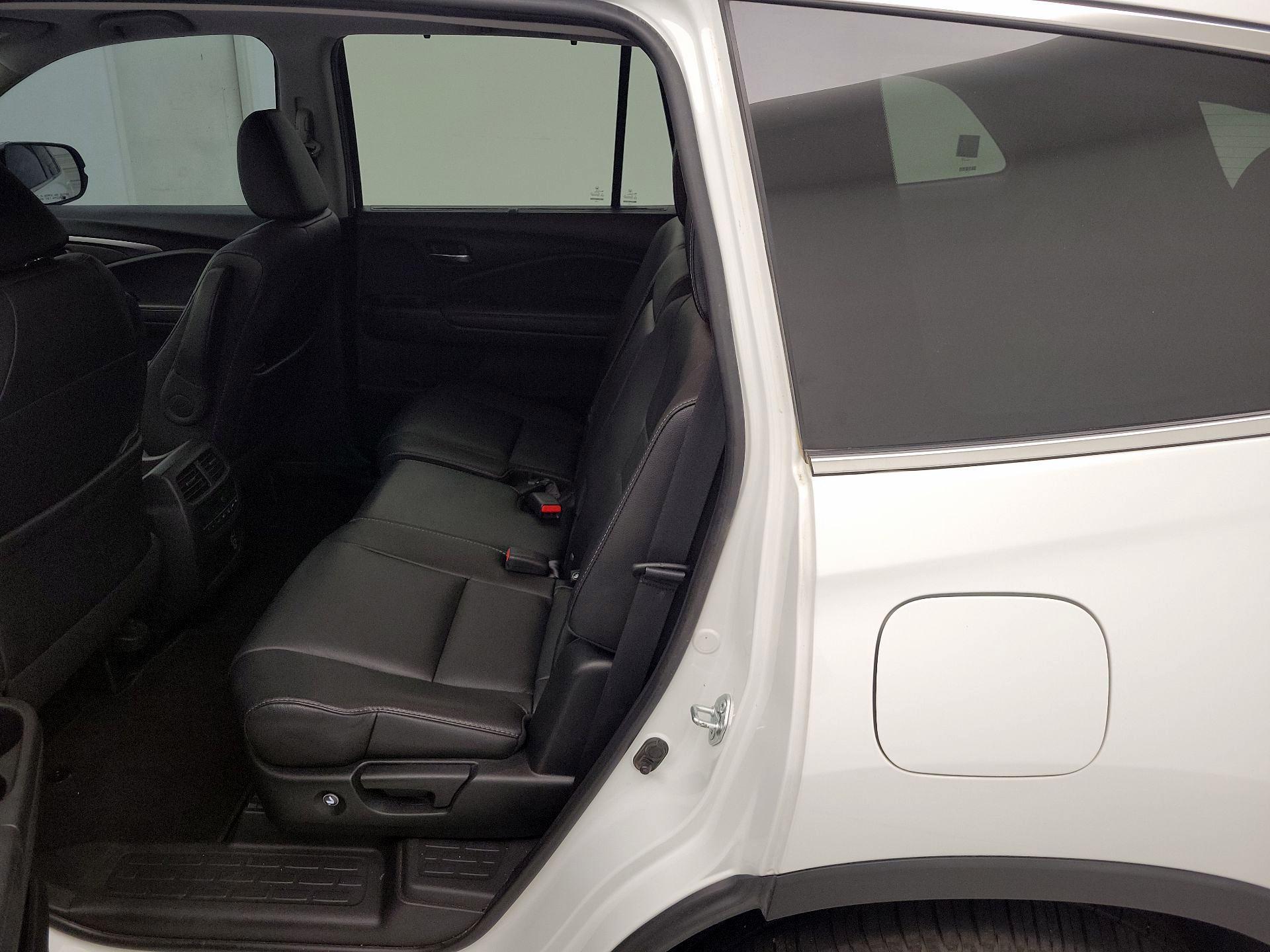 Thumbnail: 2021 Honda Pilot - 20