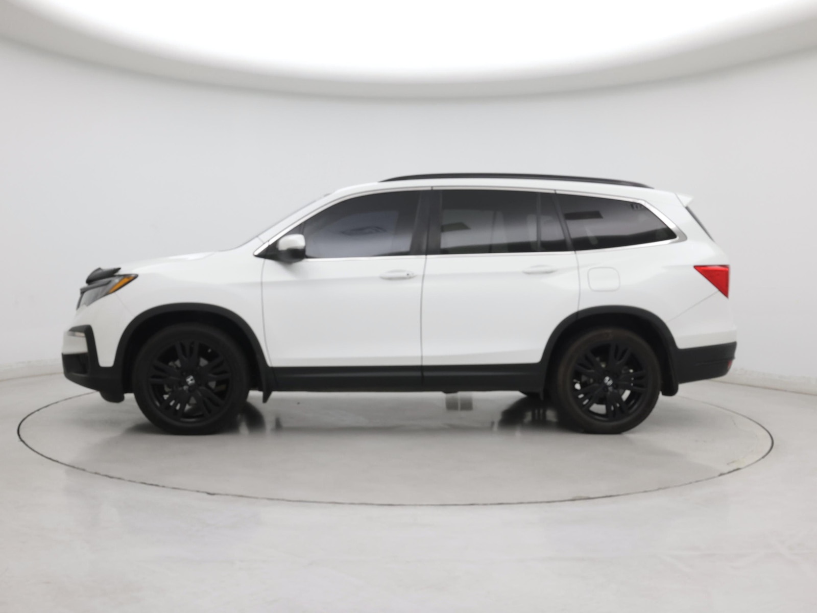 2021 Honda Pilot SE - Photo 4