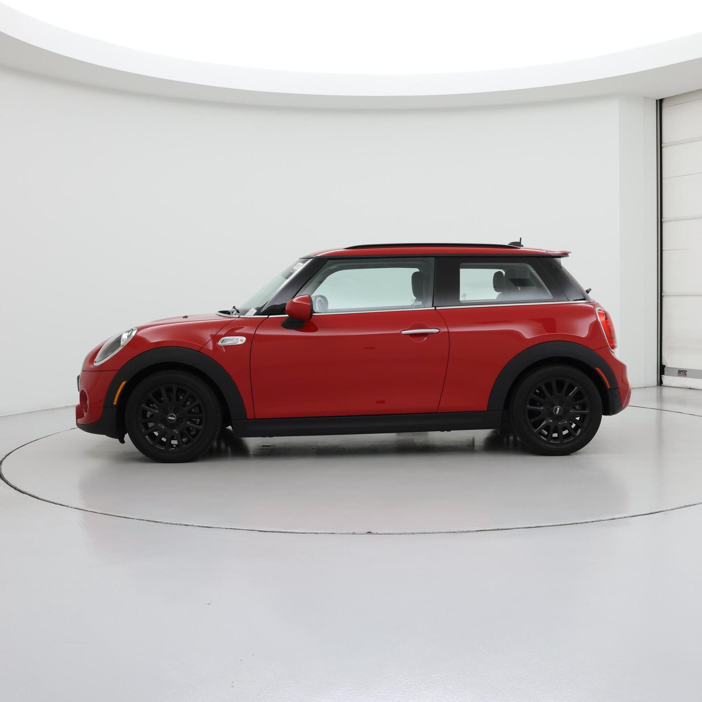 Thumbnail: 2019 MINI Cooper Hardtop - 3