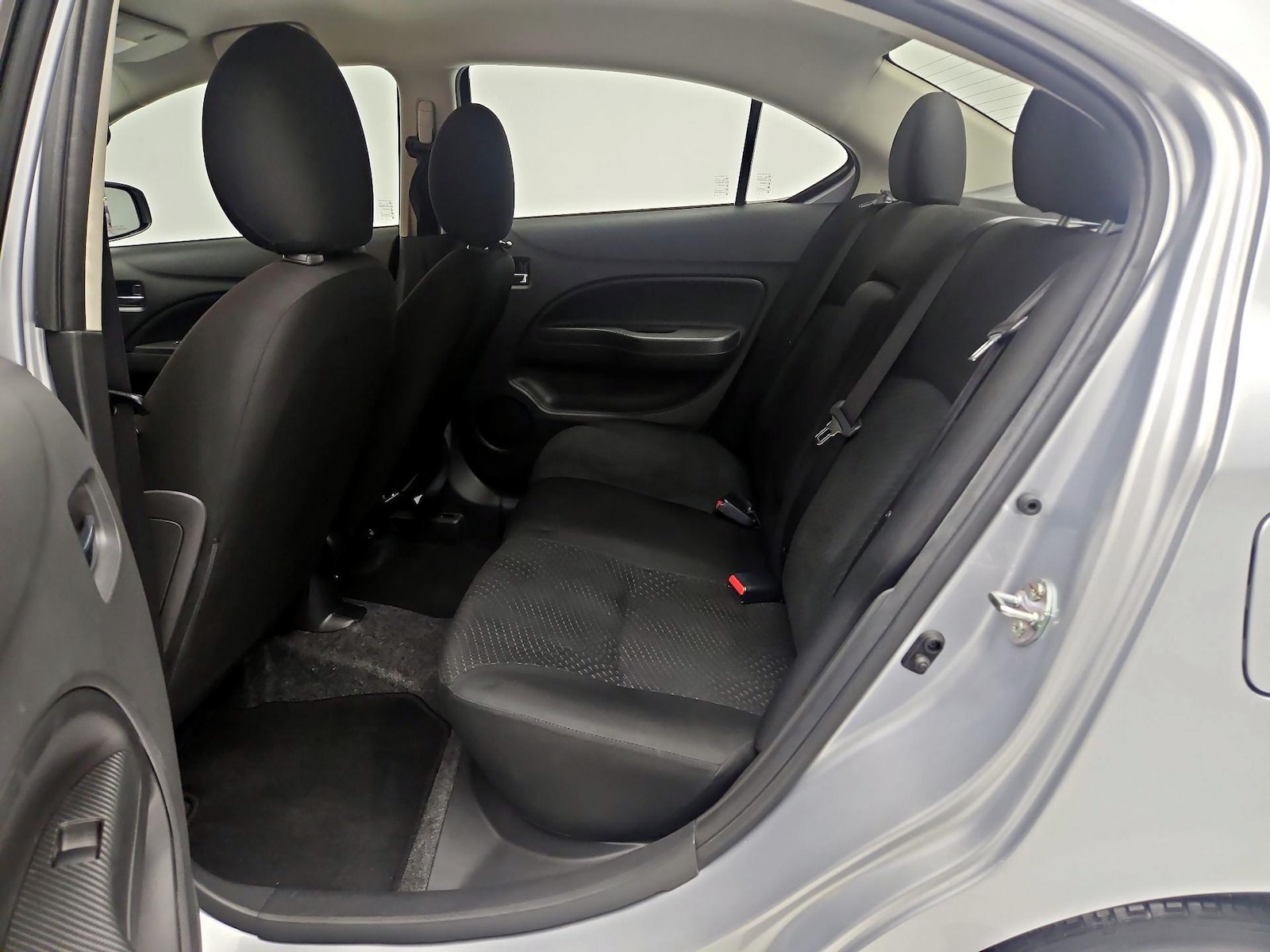 2021 Mitsubishi Mirage G4 SE - Photo 20