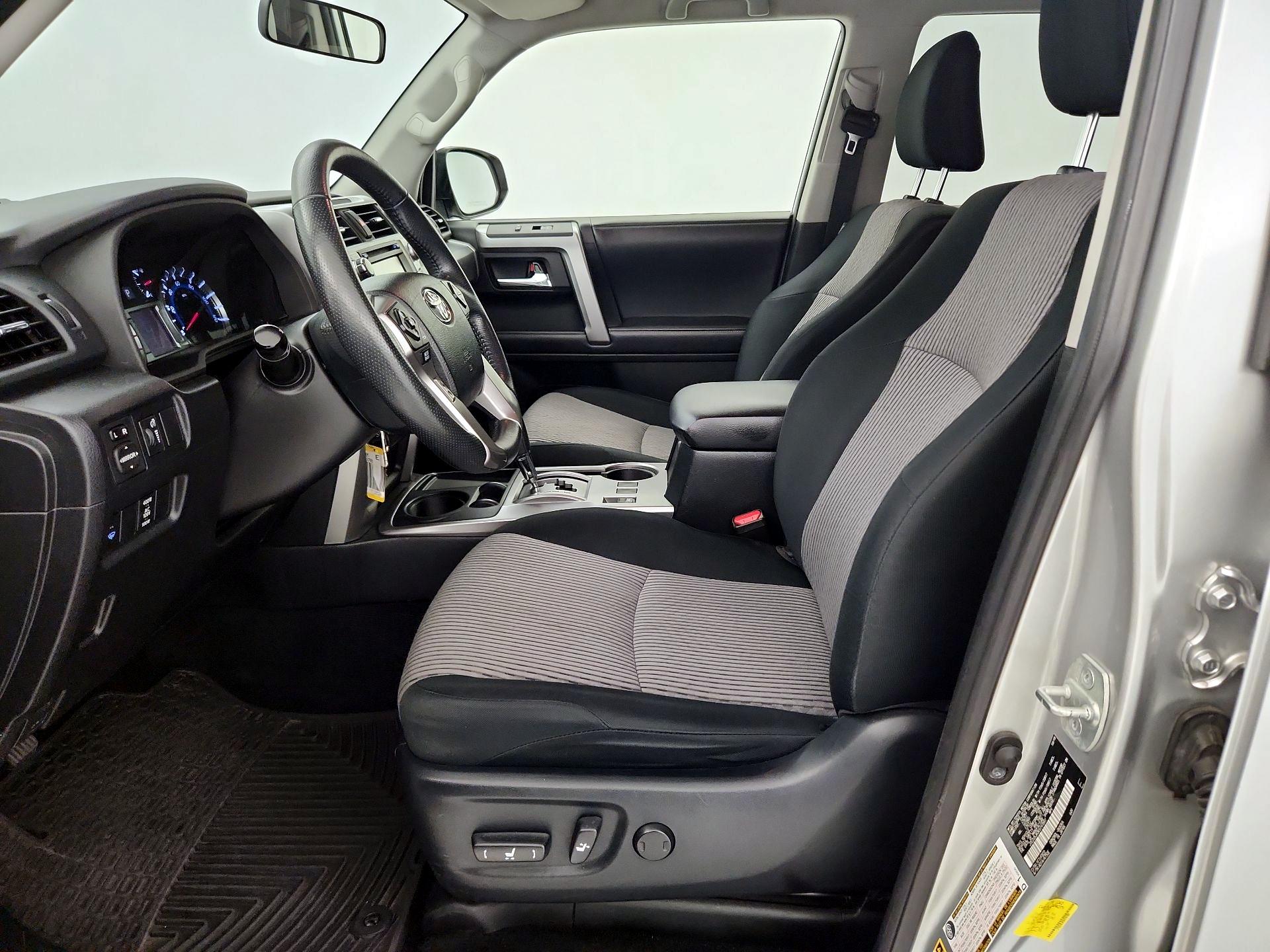 Thumbnail: 2019 Toyota 4Runner - 11