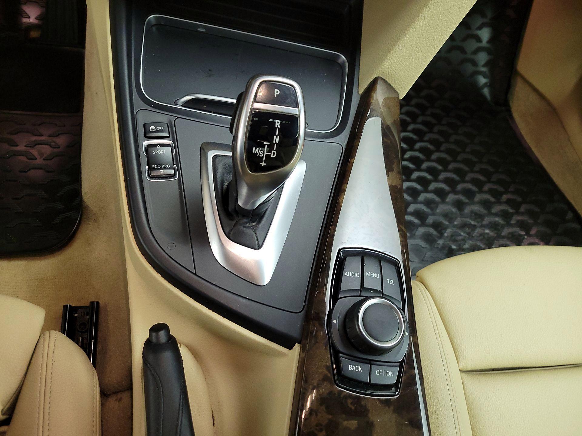 Thumbnail: 2016 BMW 4 Series - 17