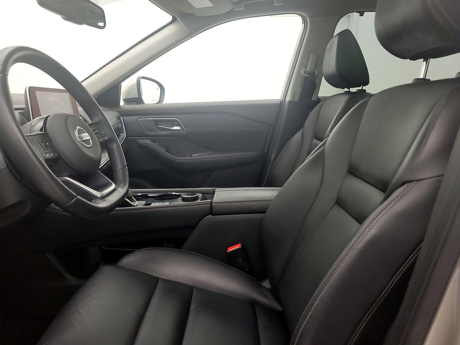 Thumbnail: 2021 Nissan Rogue - 11