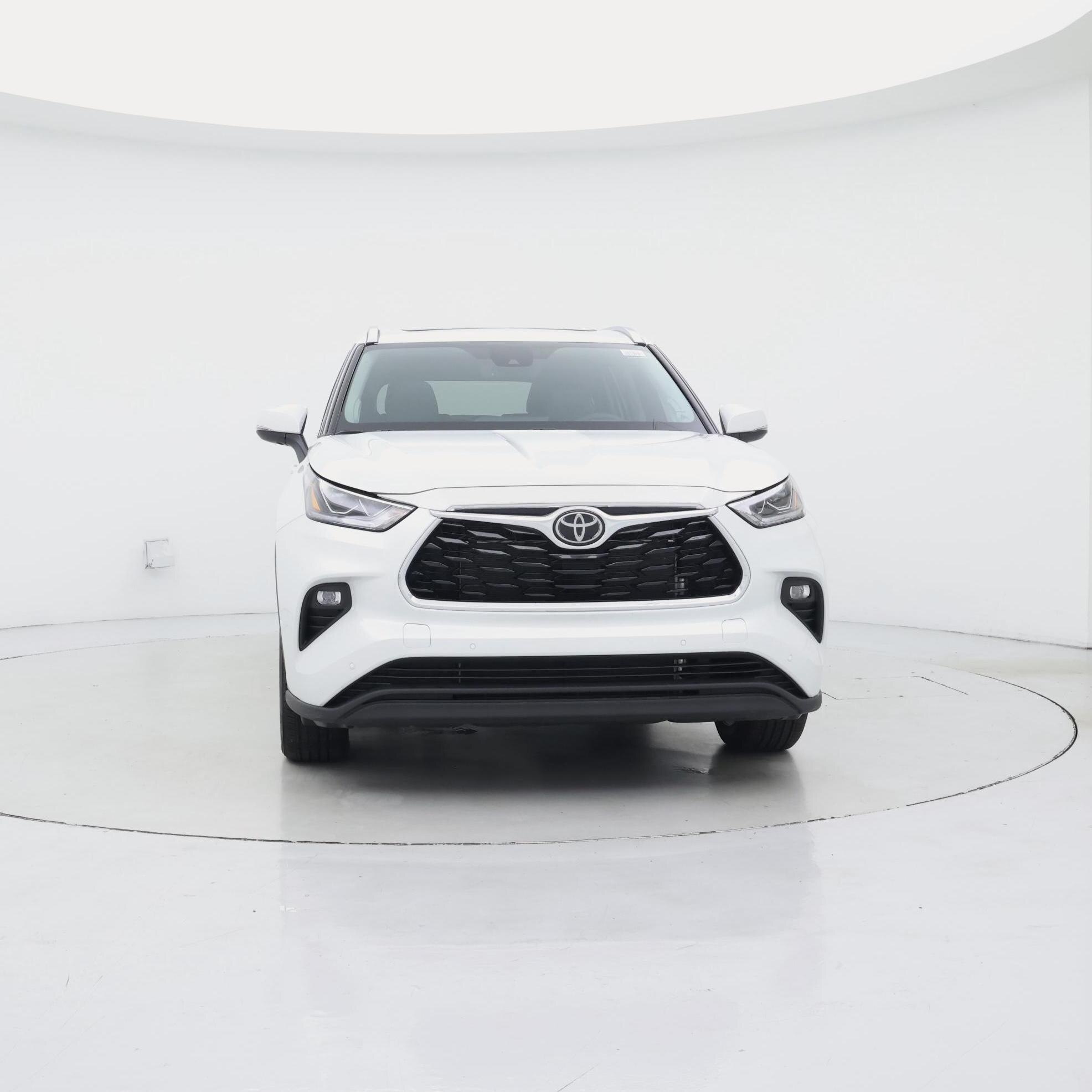 Thumbnail: 2022 Toyota Highlander - 5