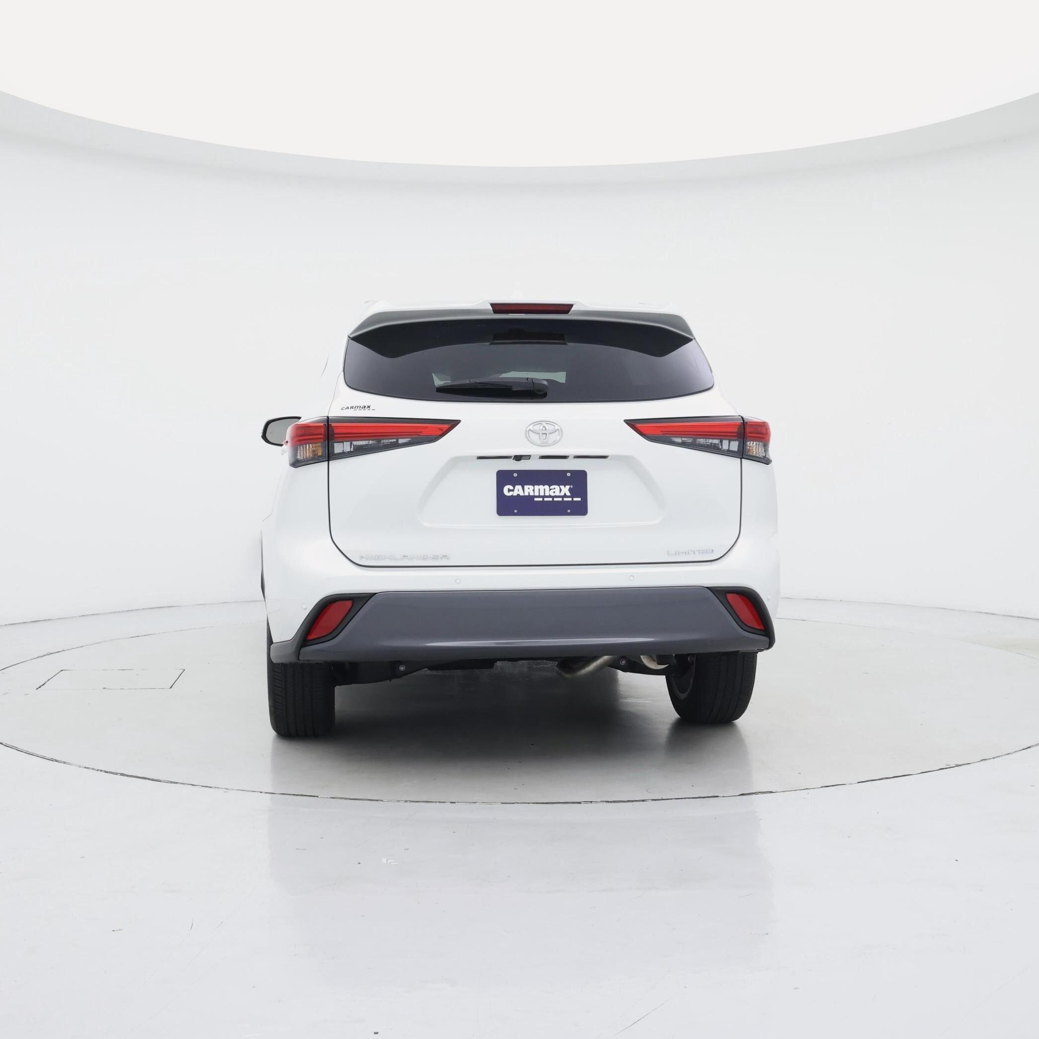 Thumbnail: 2022 Toyota Highlander - 6
