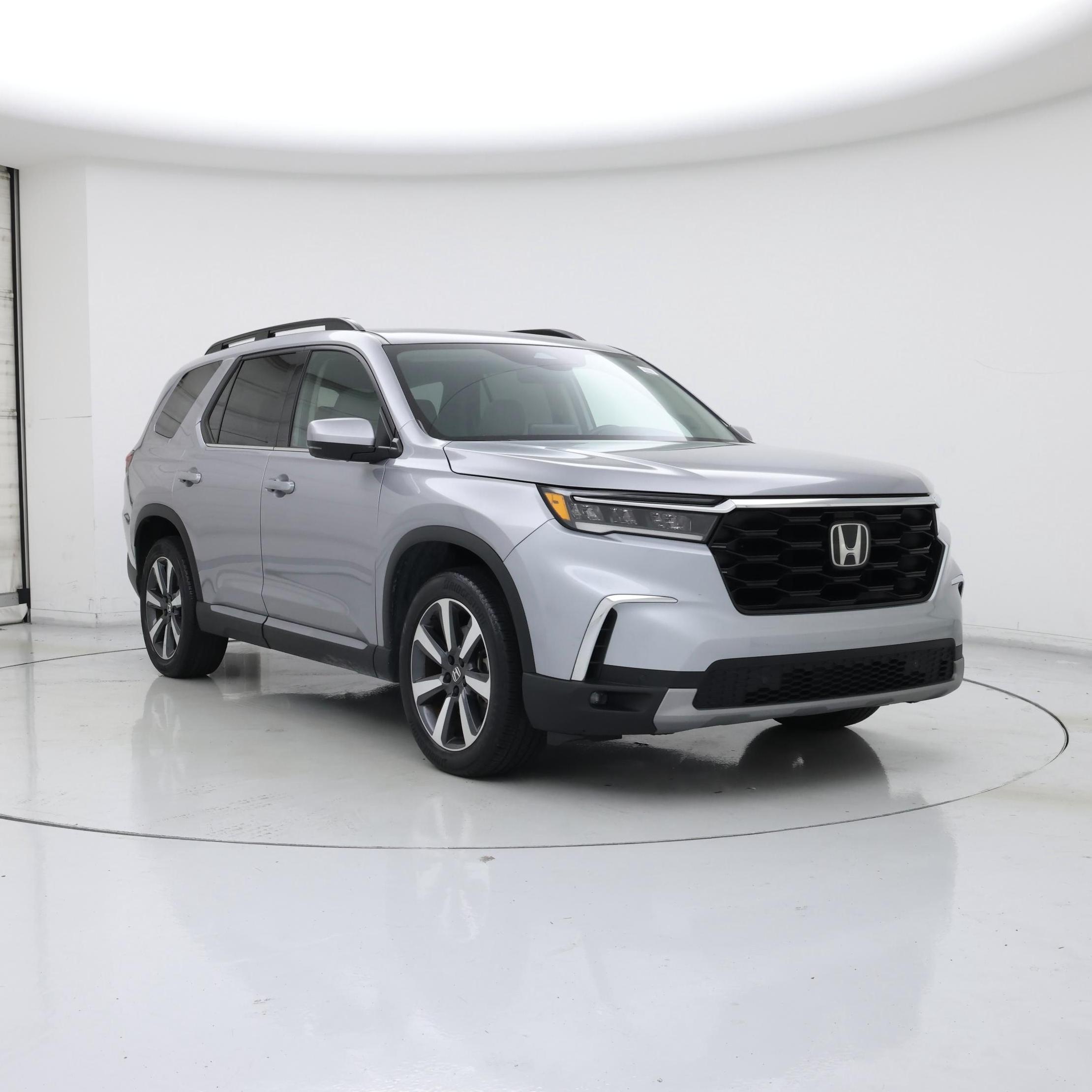 Silver 2025 Honda Pilot SUV / Crossover All-Wheel Drive Automatic