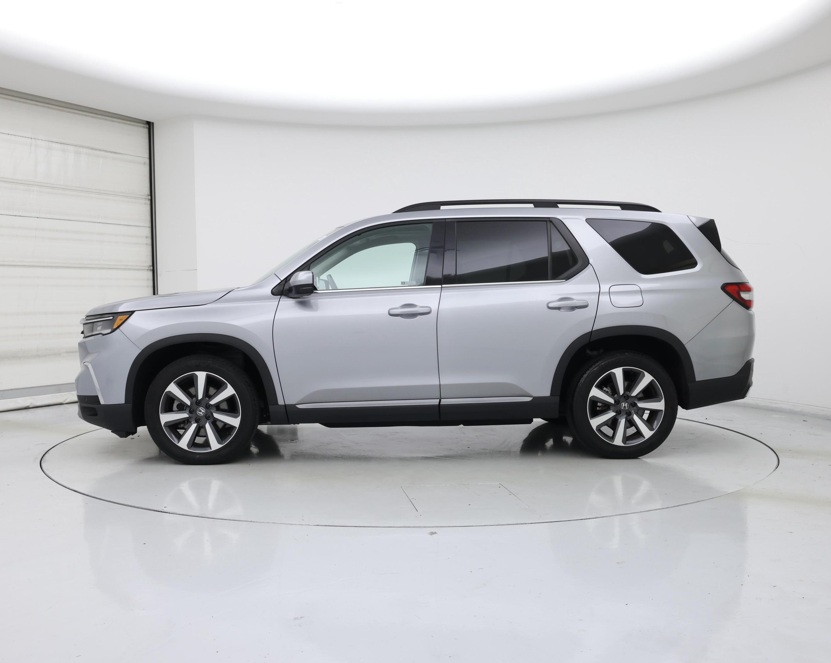 Thumbnail: 2025 Honda Pilot - 3