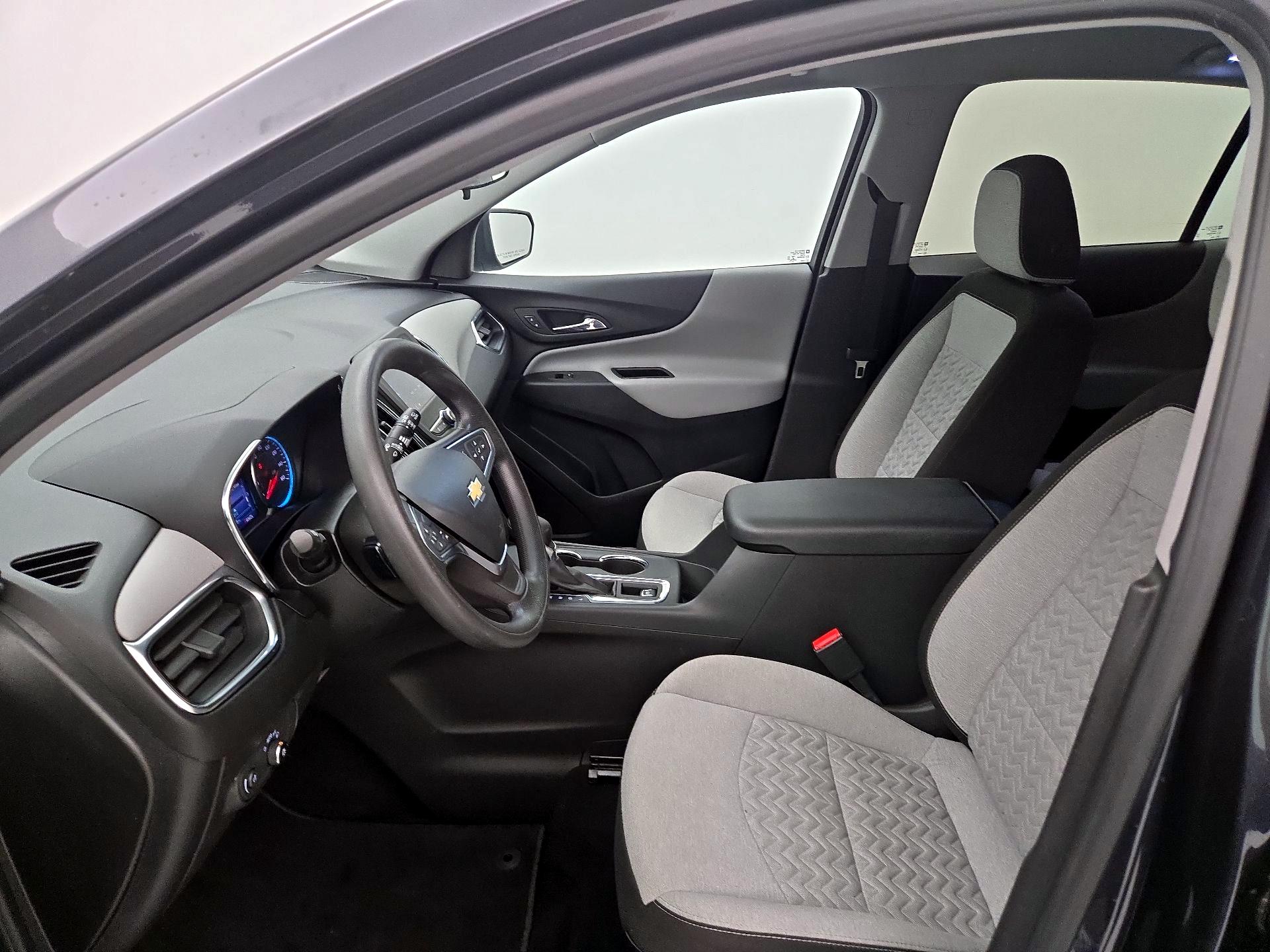 Thumbnail: 2022 Chevrolet Equinox - 11