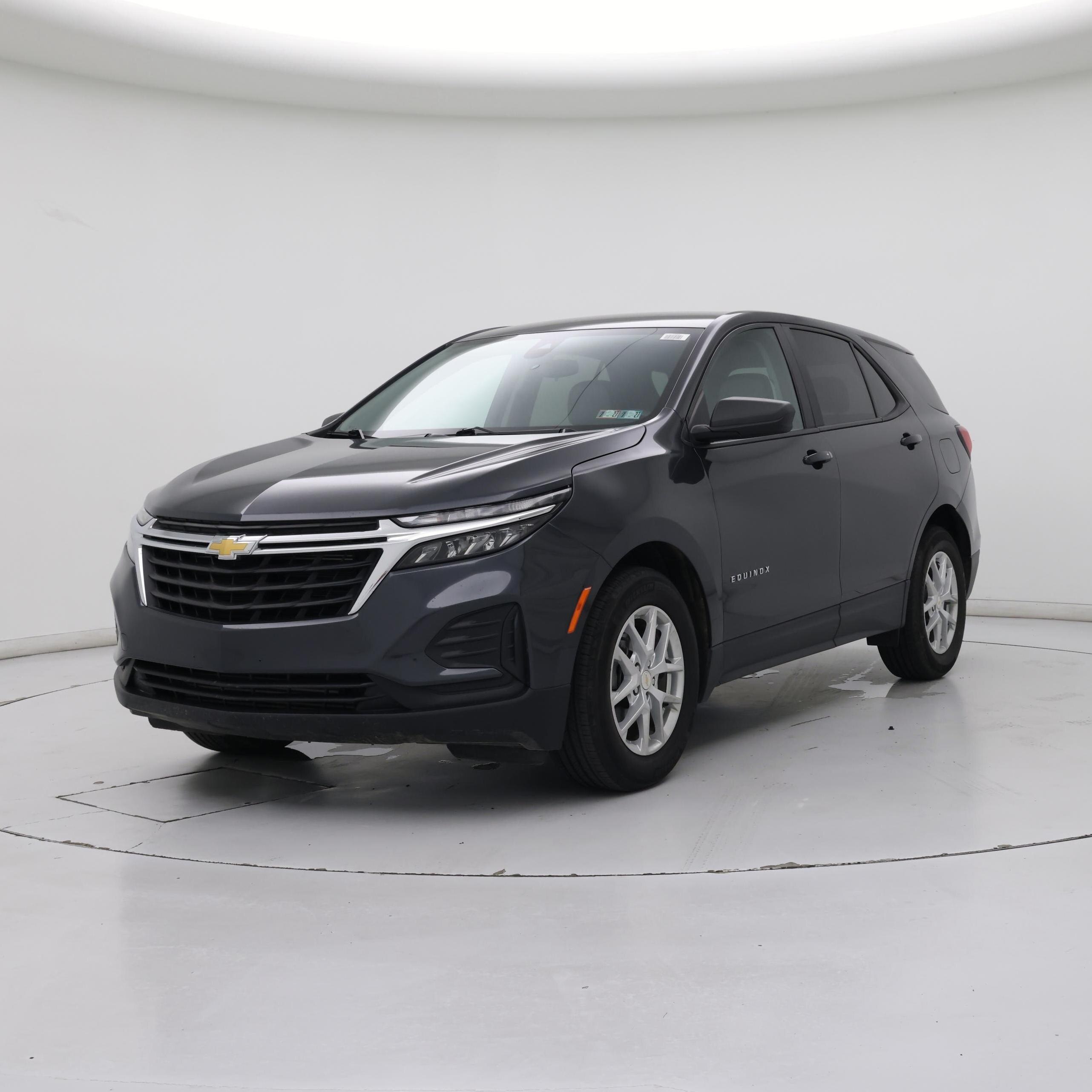 Thumbnail: 2022 Chevrolet Equinox - 4