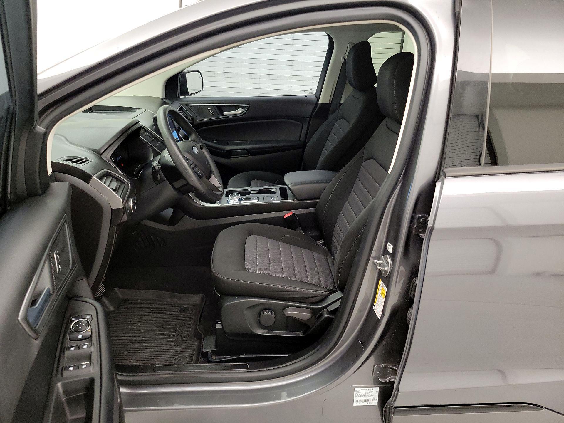 Thumbnail: 2022 Ford Edge - 11