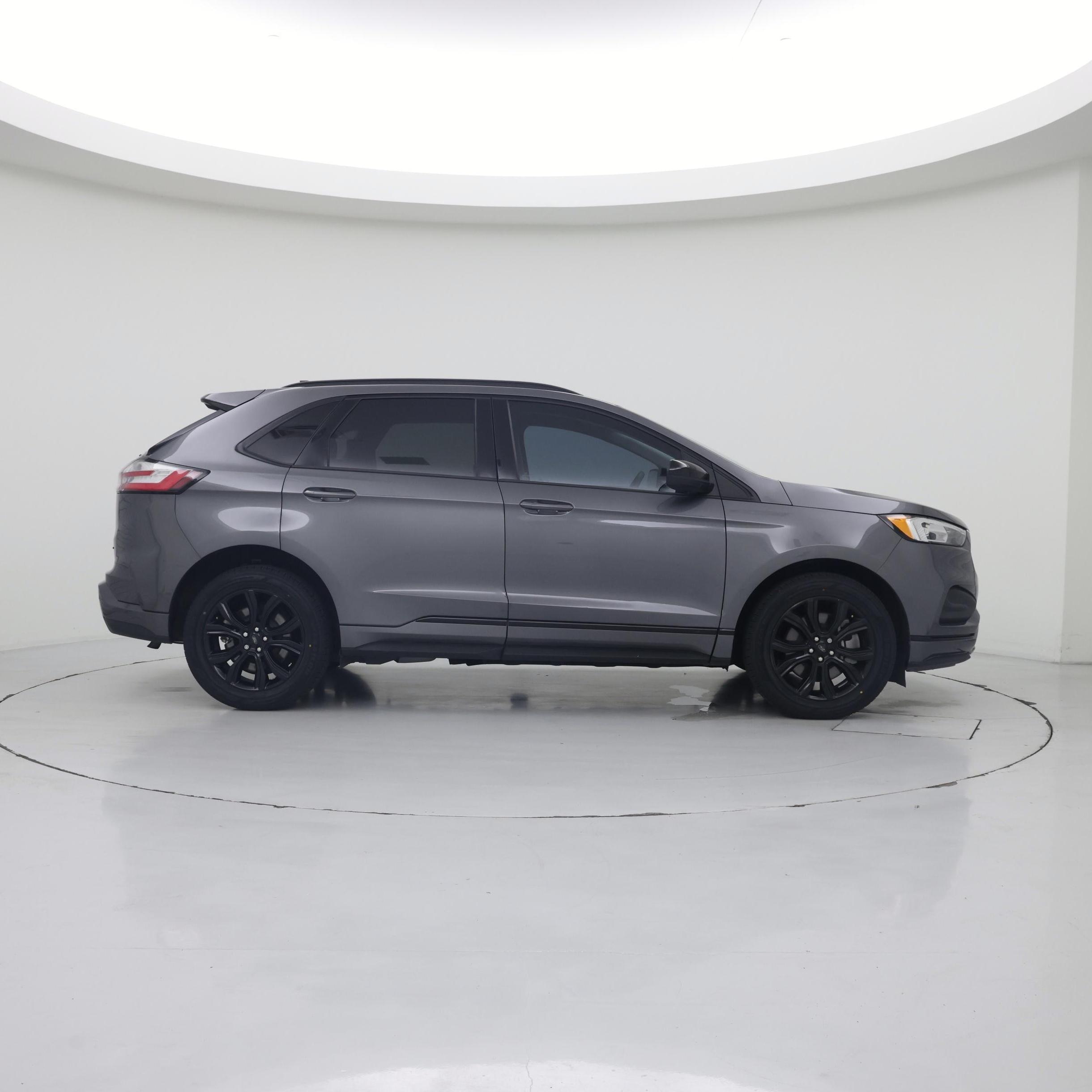 Thumbnail: 2022 Ford Edge - 7