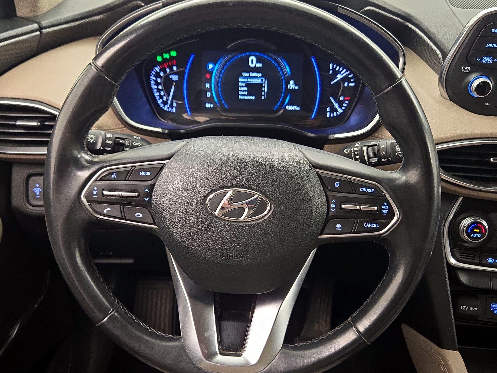 Thumbnail: 2019 Hyundai Santa Fe - 10