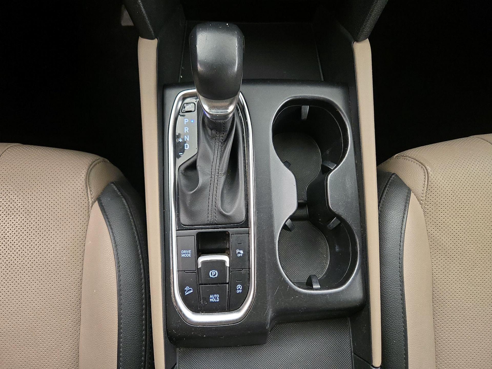 Thumbnail: 2019 Hyundai Santa Fe - 16