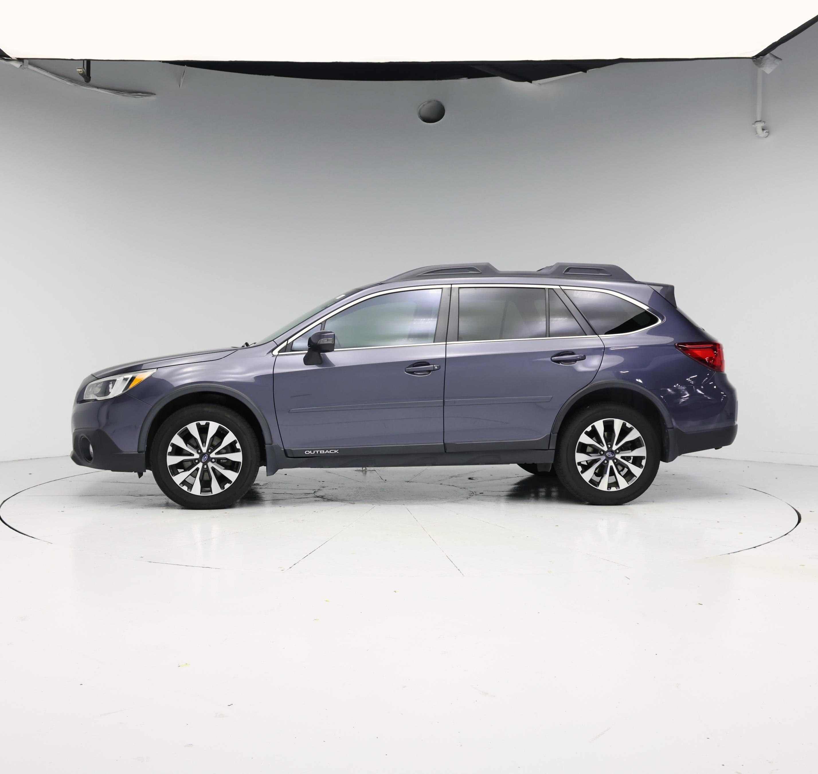 Thumbnail: 2016 Subaru Outback - 3
