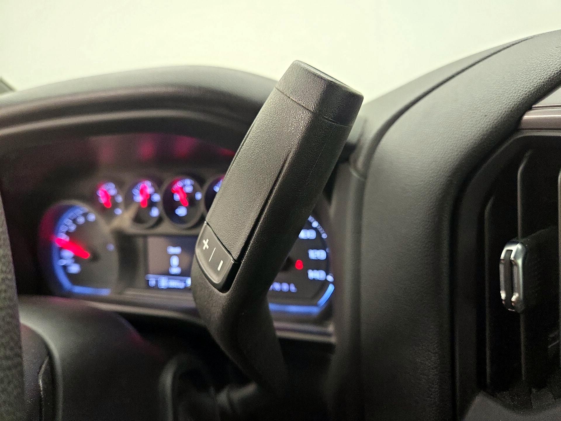 Thumbnail: 2022 Chevrolet Silverado 1500 - 17