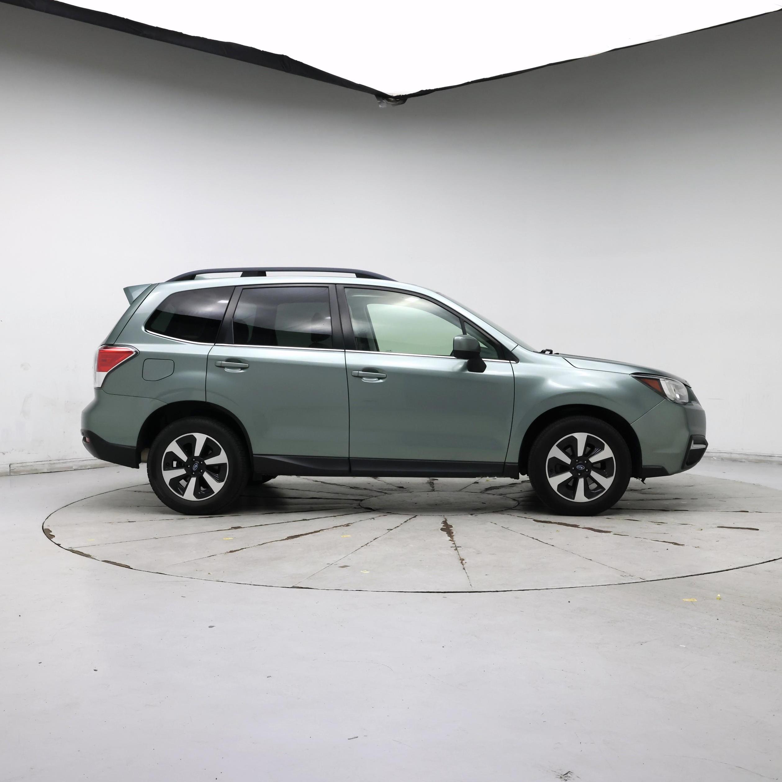 Thumbnail: 2018 Subaru Forester - 7