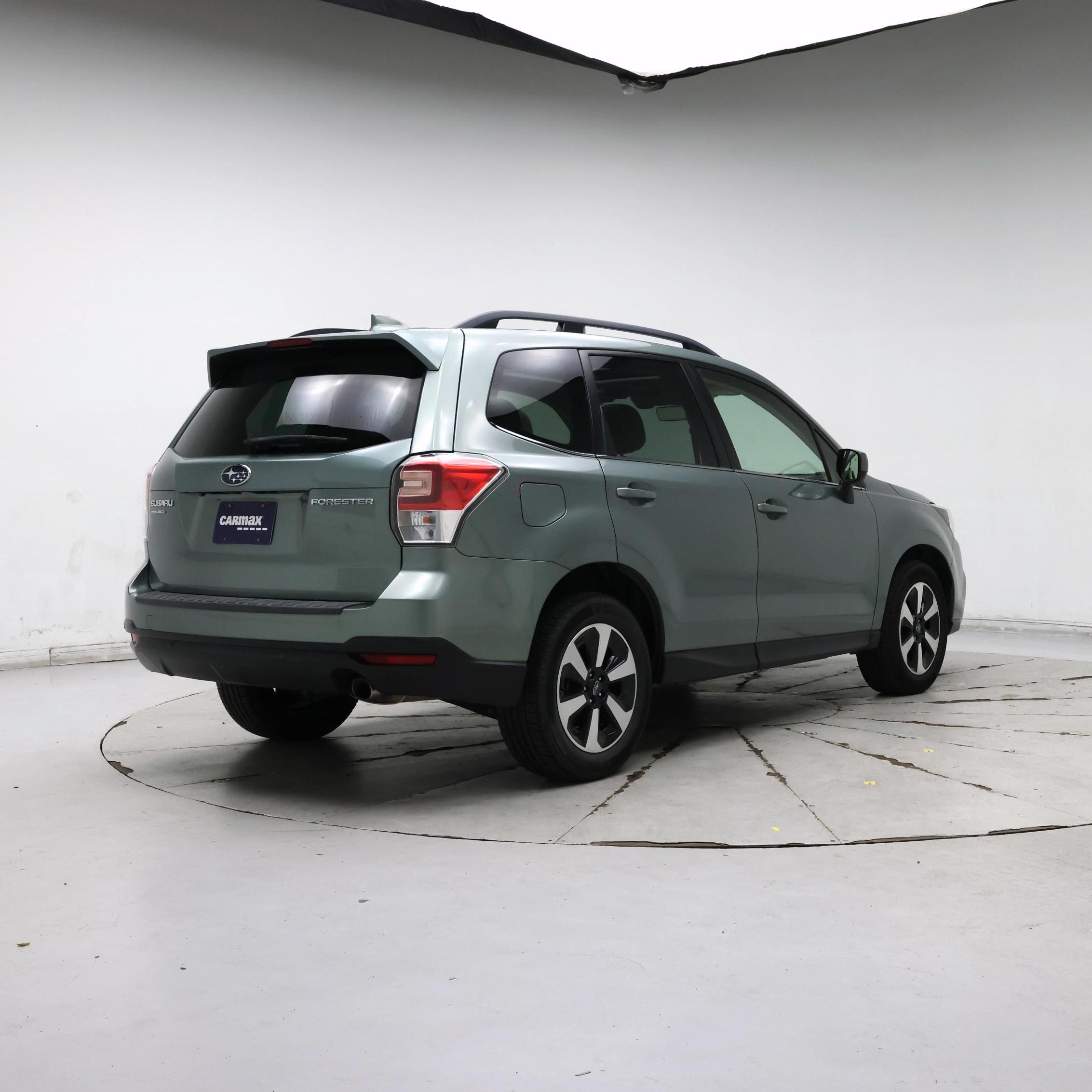 Thumbnail: 2018 Subaru Forester - 8