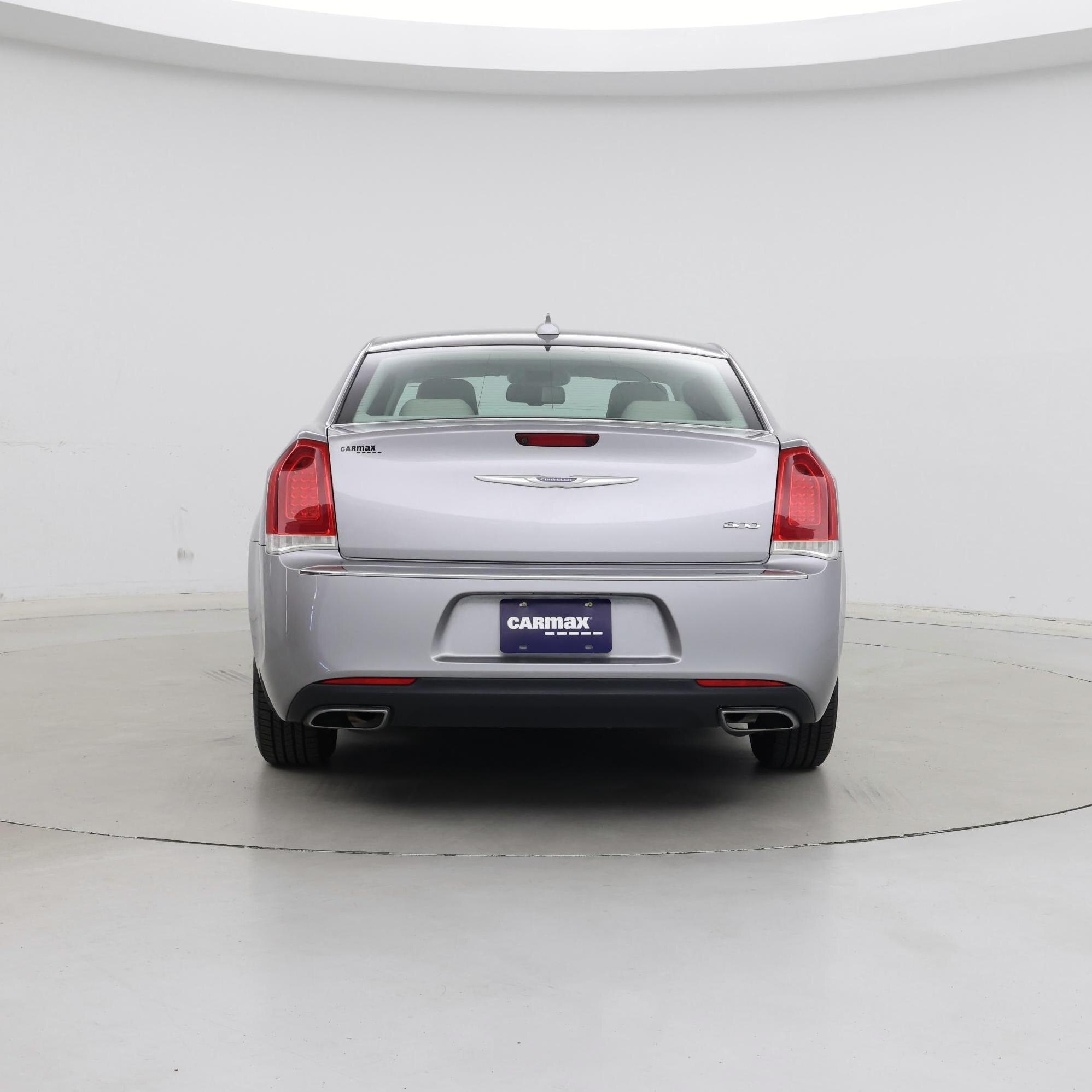 Thumbnail: 2016 Chrysler 300 - 6