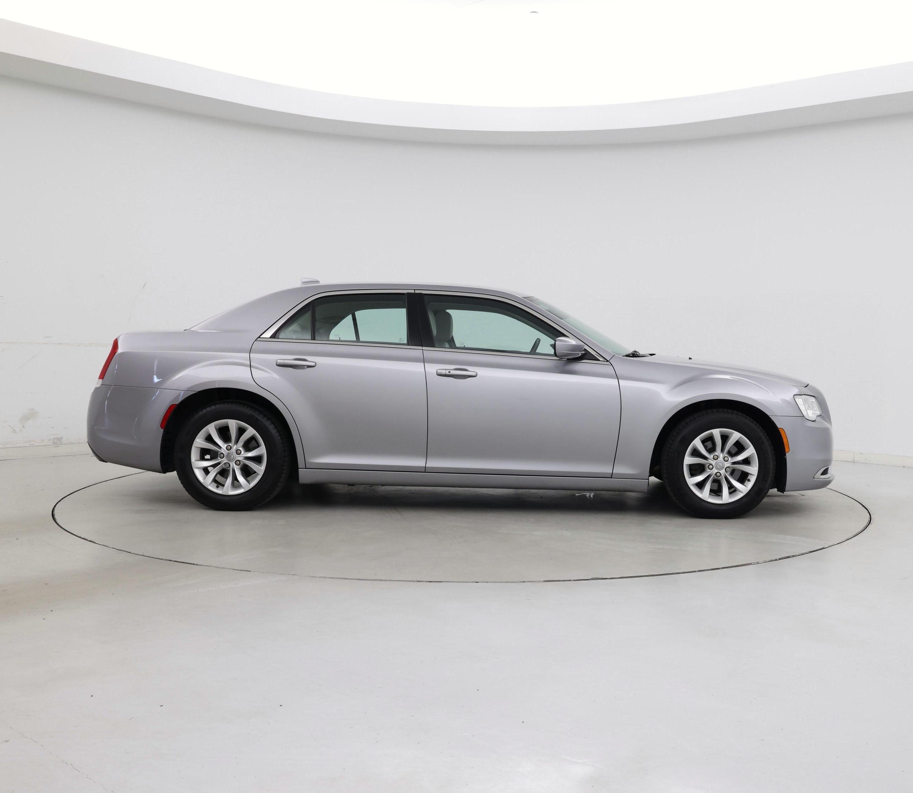 Thumbnail: 2016 Chrysler 300 - 7
