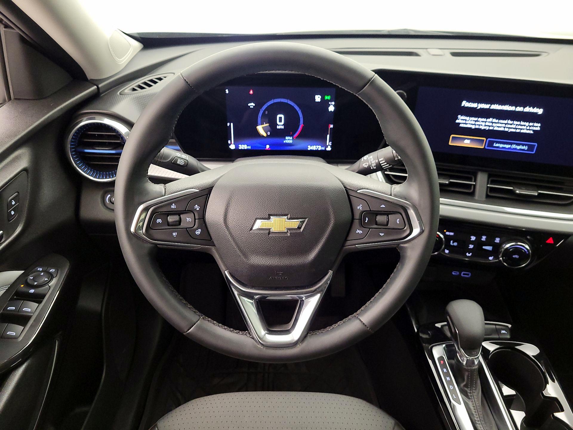 Thumbnail: 2024 Chevrolet Trax - 10