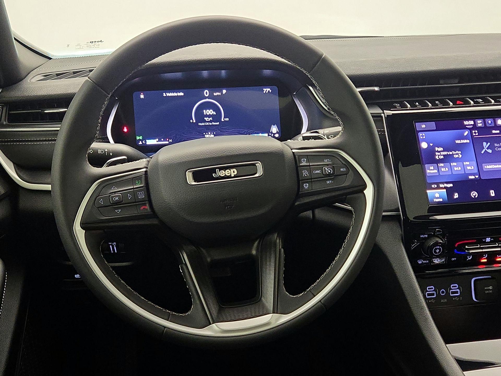 Thumbnail: 2025 Jeep Grand Cherokee - 10