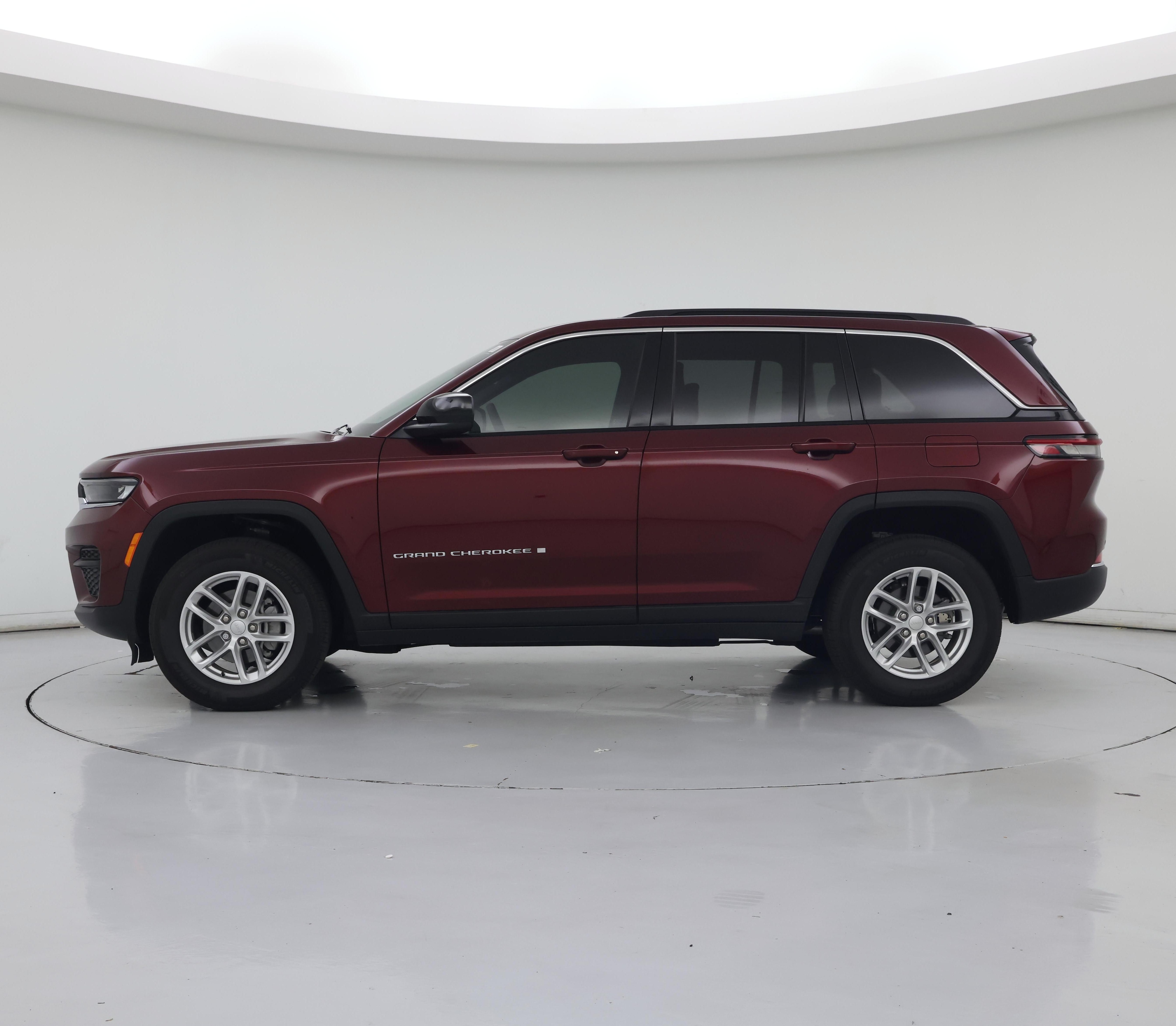 Thumbnail: 2025 Jeep Grand Cherokee - 3