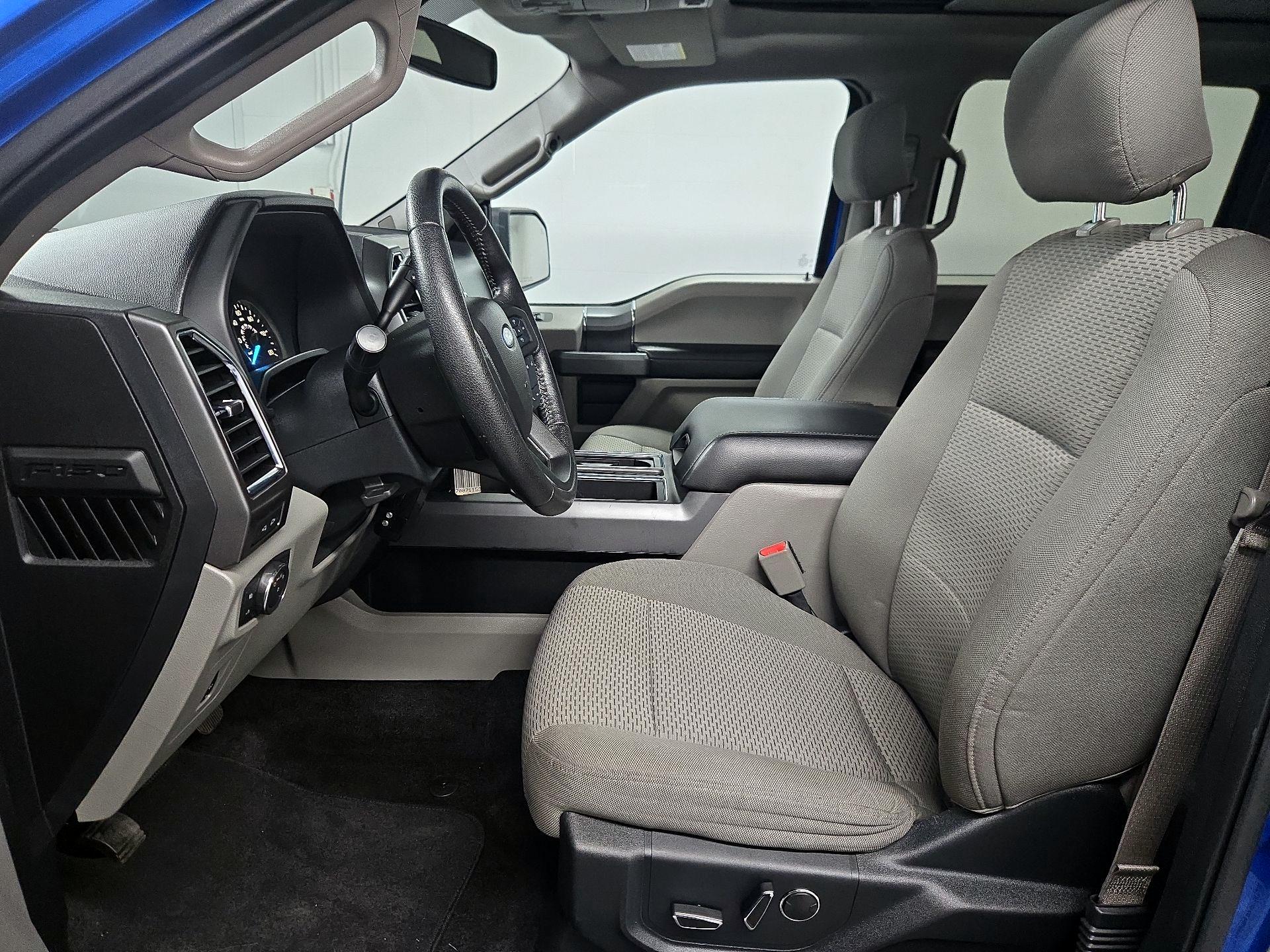 Thumbnail: 2016 Ford F-150 - 11