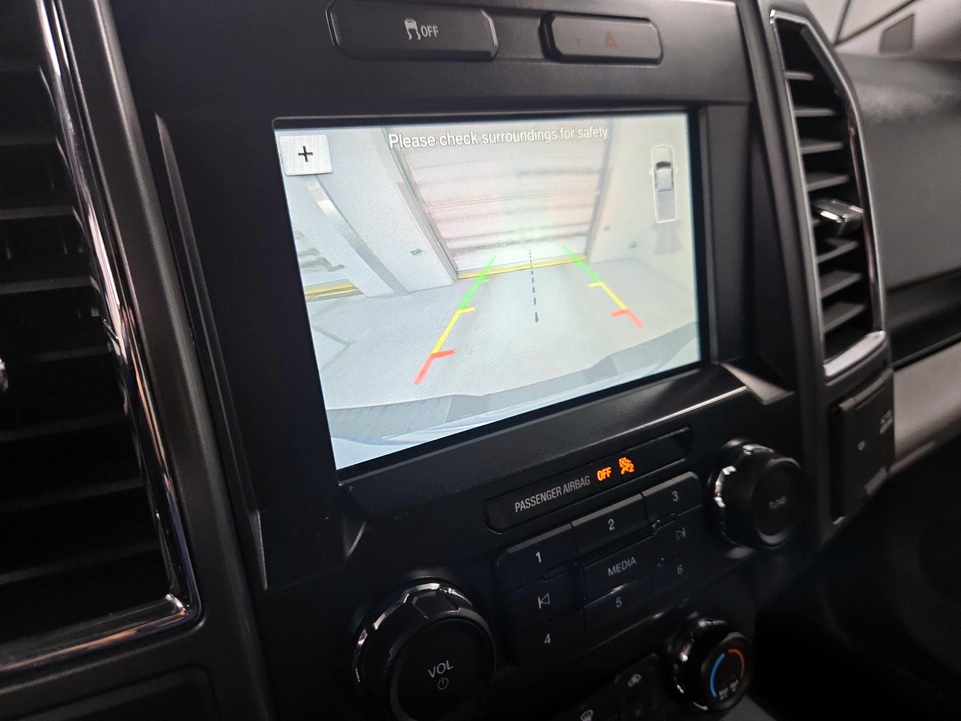 Thumbnail: 2016 Ford F-150 - 15