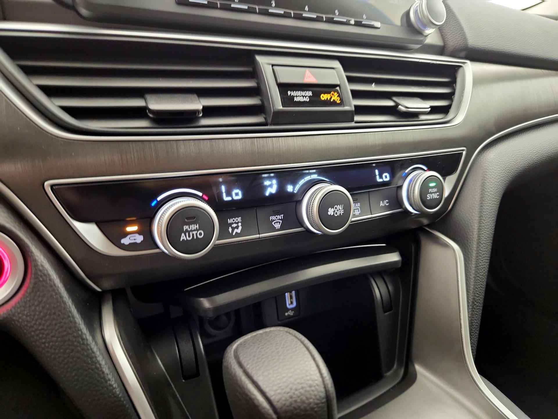 Thumbnail: 2019 Honda Accord - 16