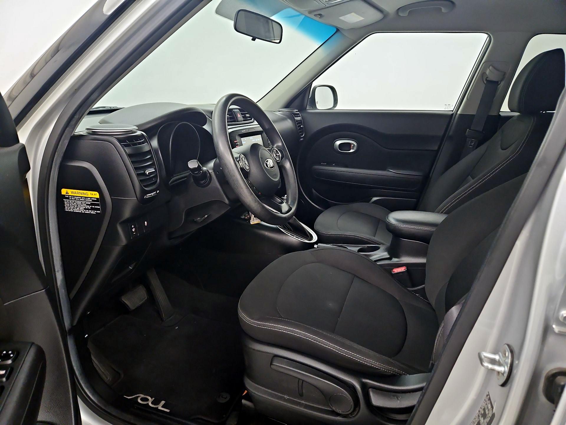Thumbnail: 2019 Kia Soul - 11