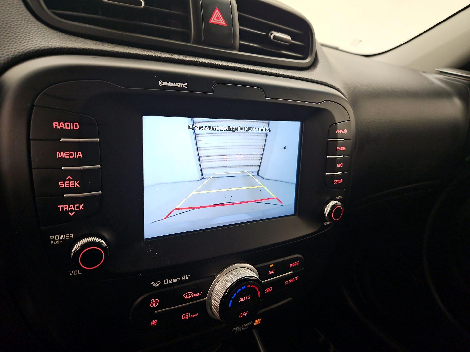 Thumbnail: 2019 Kia Soul - 14