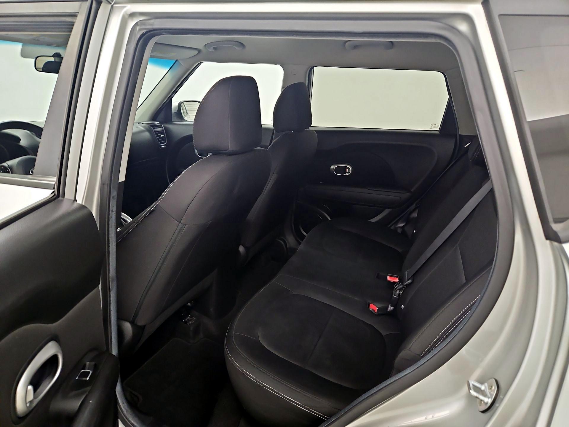 Thumbnail: 2019 Kia Soul - 19