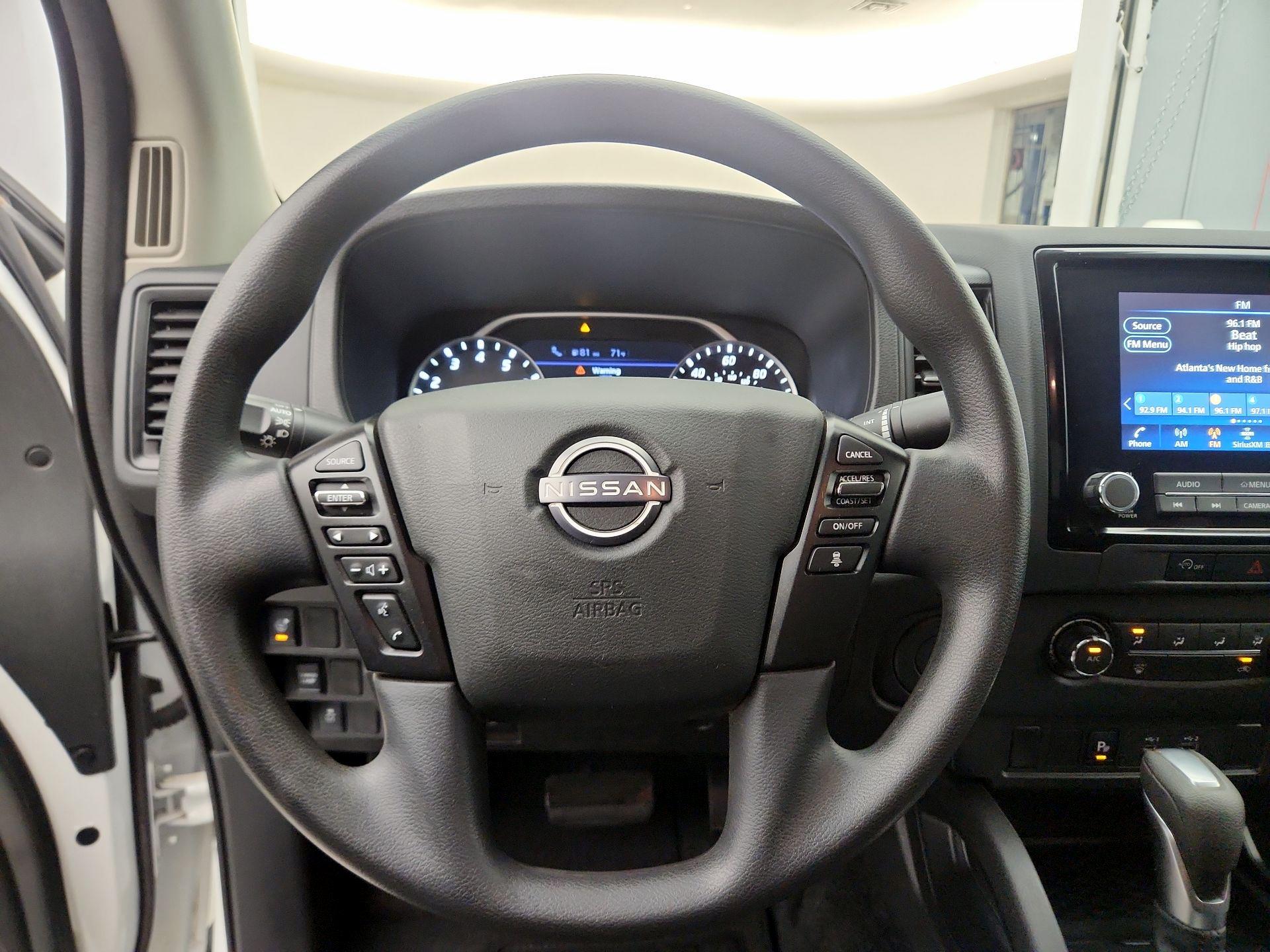 Thumbnail: 2024 Nissan Frontier - 10