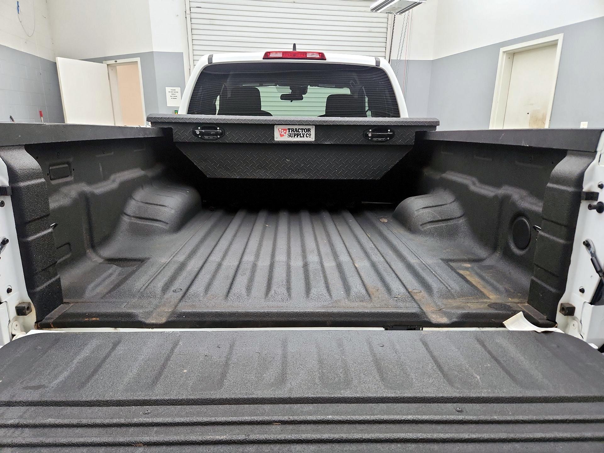 Thumbnail: 2024 Nissan Frontier - 19