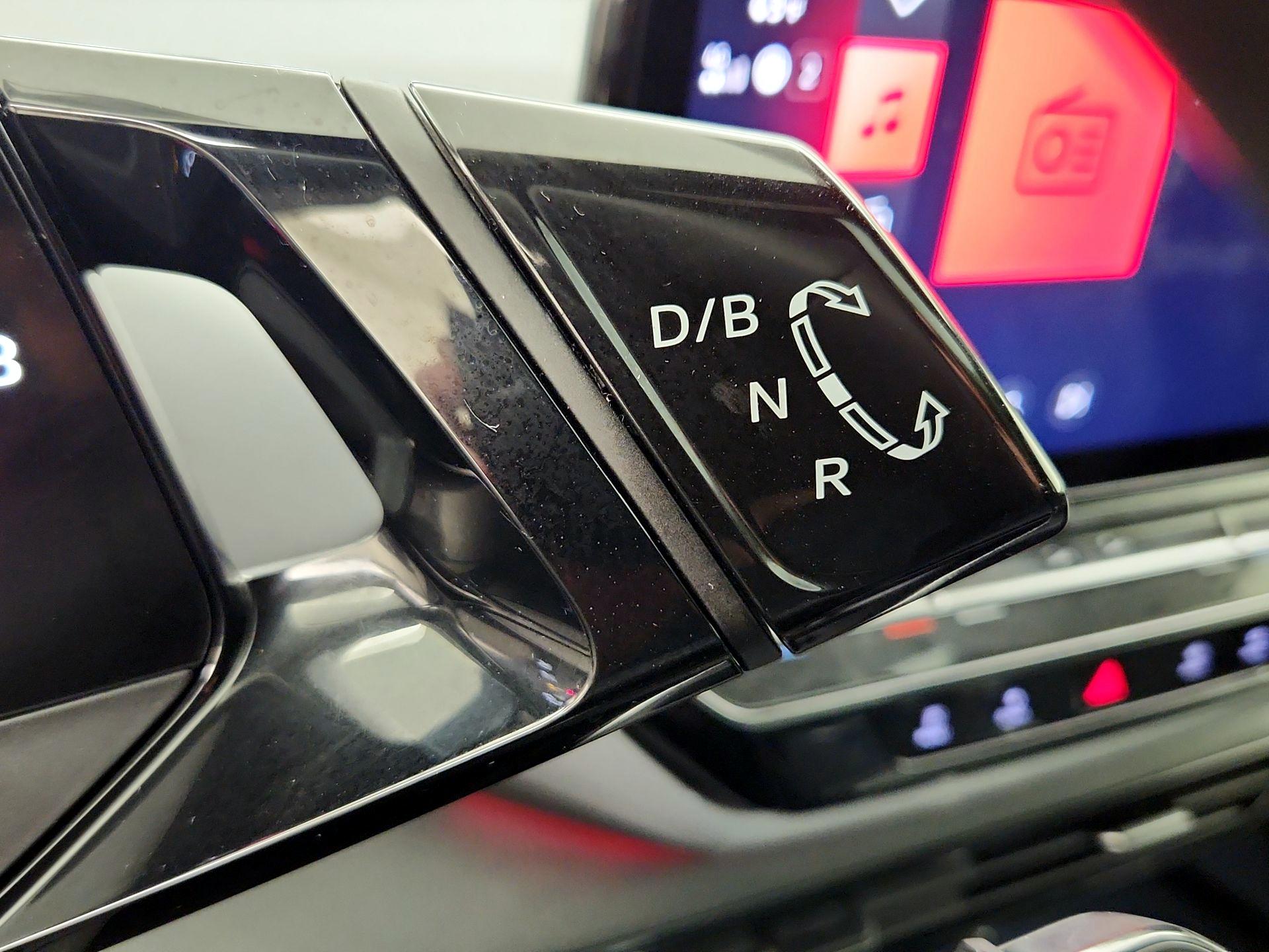 Thumbnail: 2023 Volkswagen ID.4 - 17