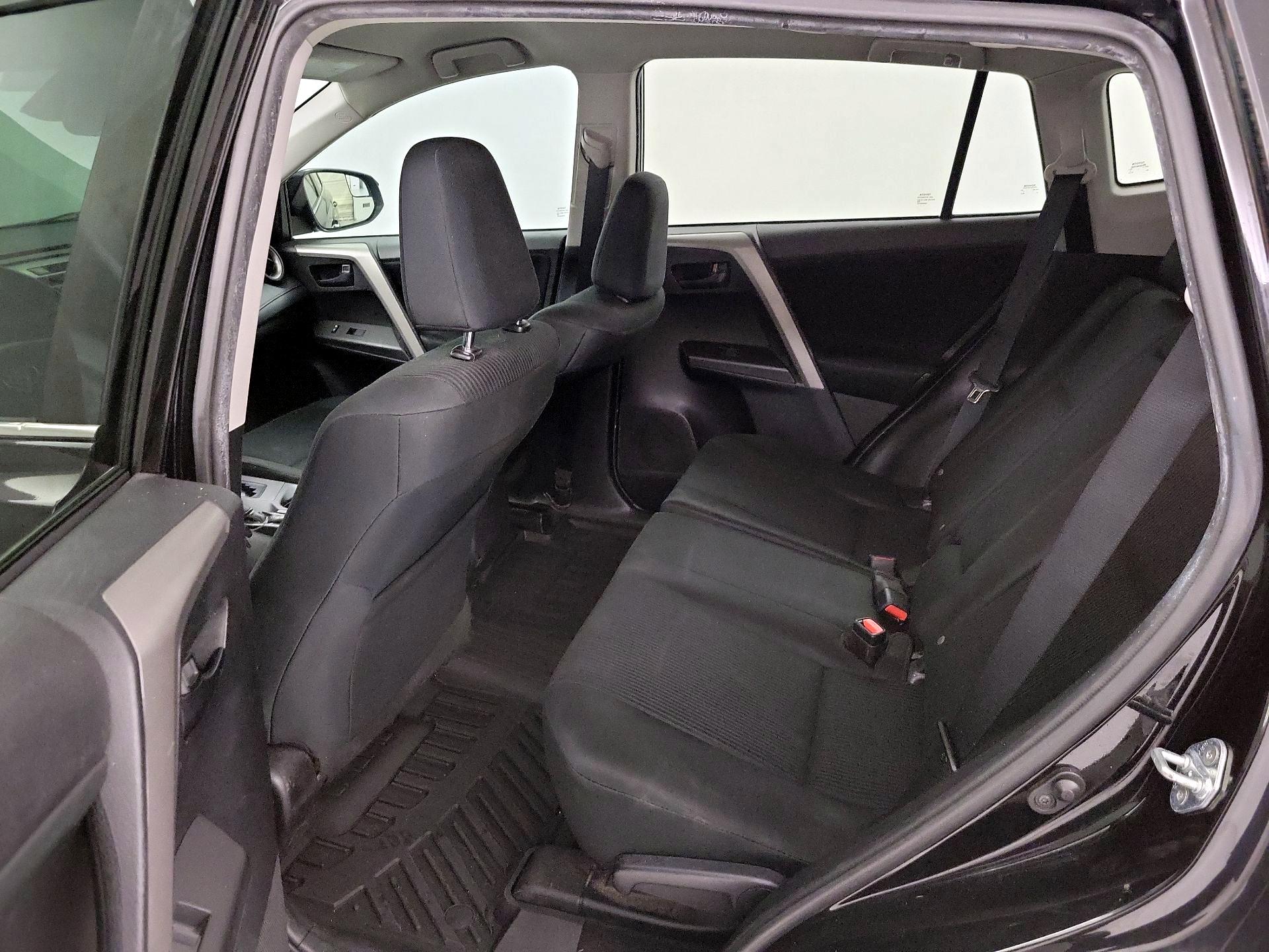 Thumbnail: 2017 Toyota RAV4 - 19