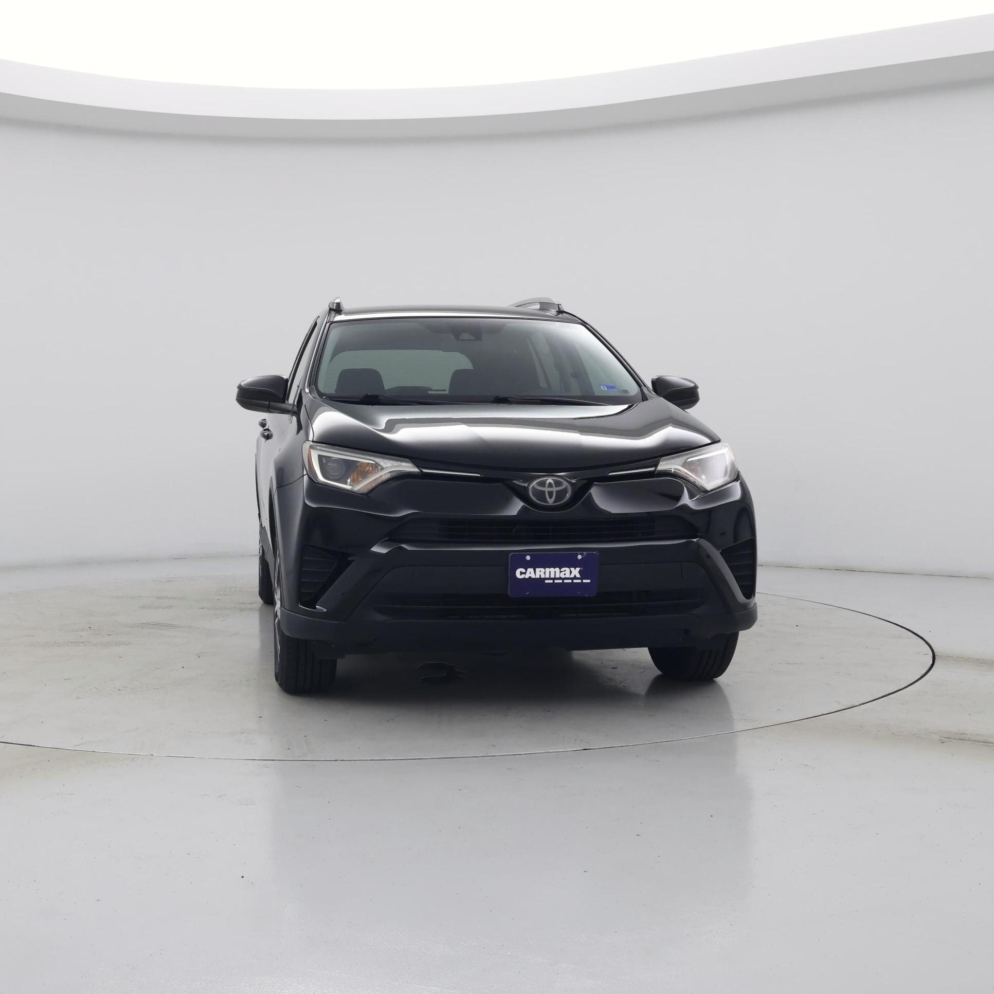 Thumbnail: 2017 Toyota RAV4 - 5