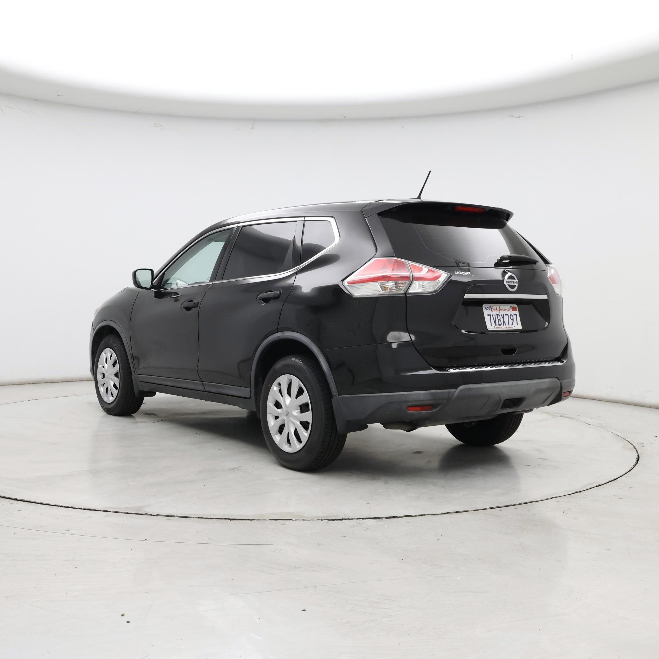 Thumbnail: 2016 Nissan Rogue - 2