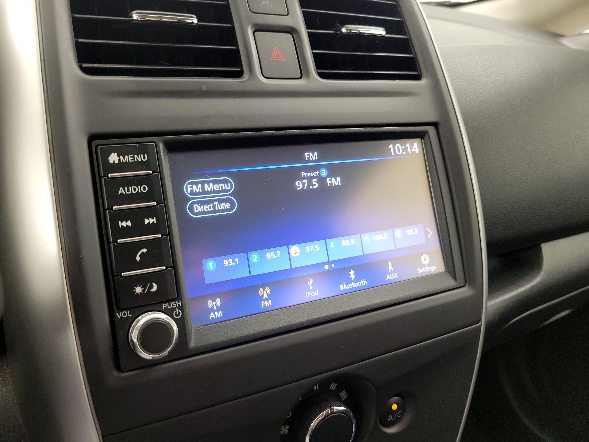 Thumbnail: 2018 Nissan Versa Note - 15
