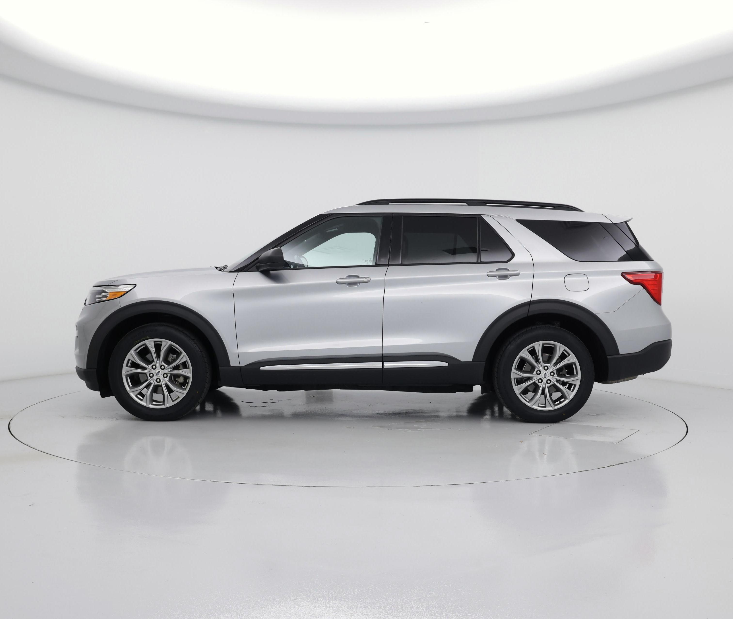 Thumbnail: 2020 Ford Explorer - 3