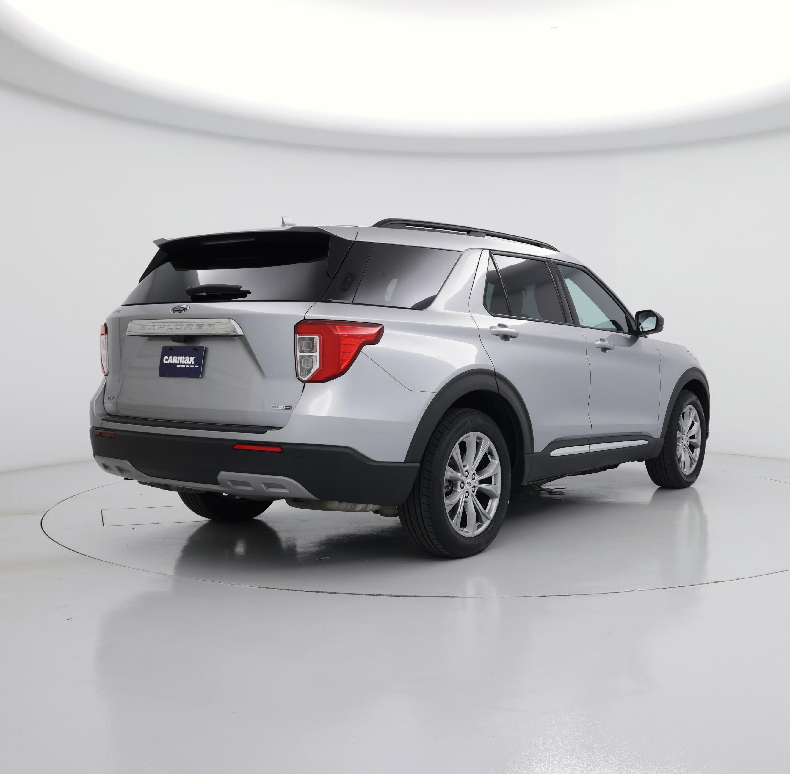 Thumbnail: 2020 Ford Explorer - 8