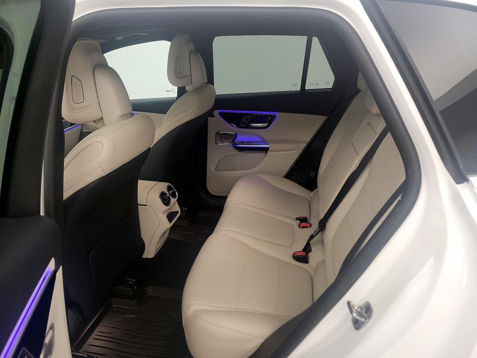 2026 Mercedes-Benz GLC Base - Photo 21