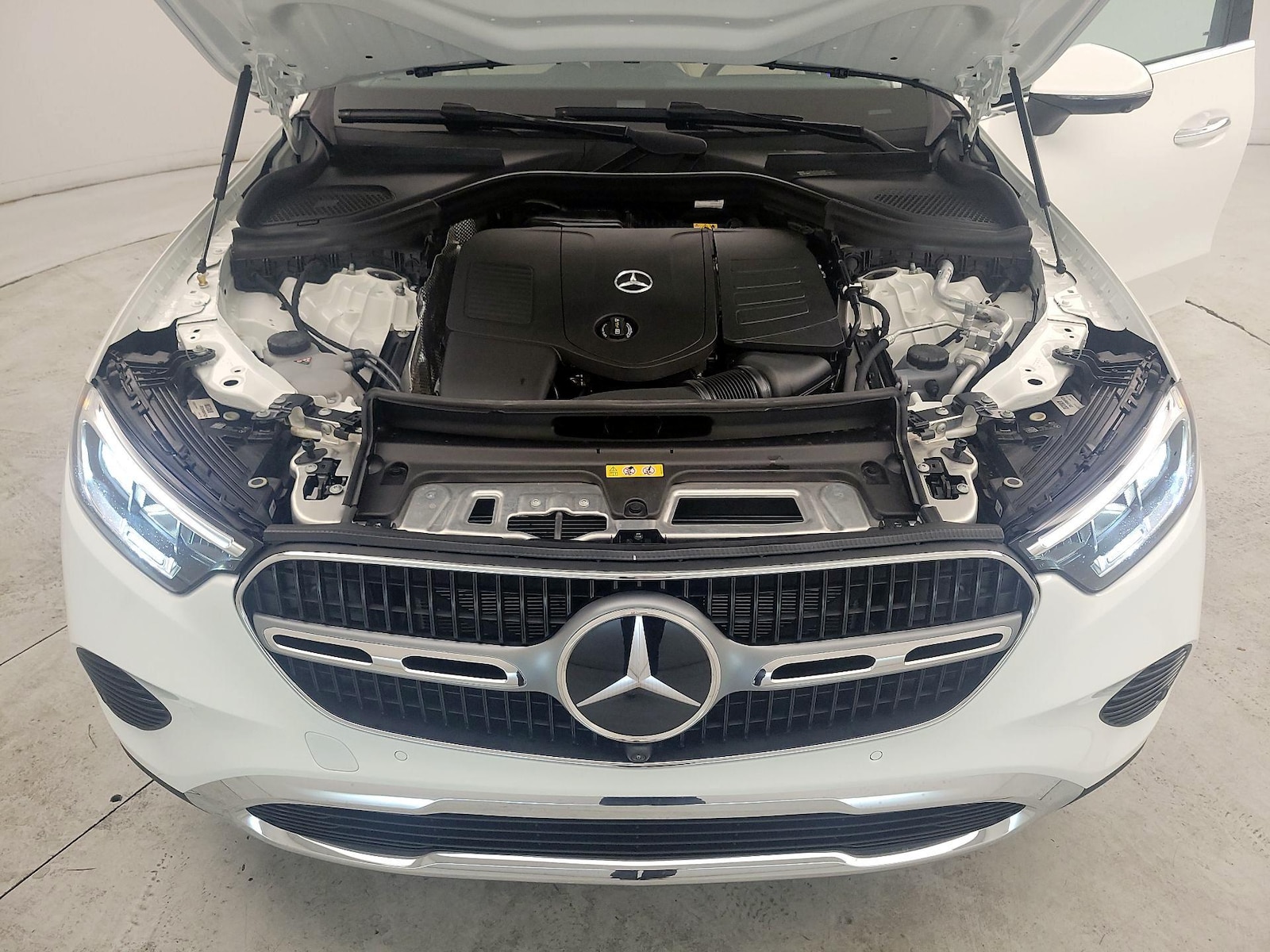 2026 Mercedes-Benz GLC Base - Photo 23