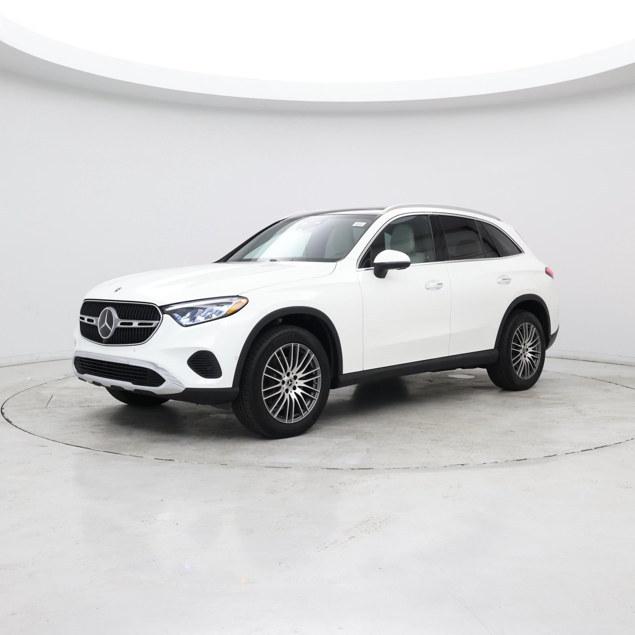 Thumbnail: 2026 Mercedes-Benz GLC - 3