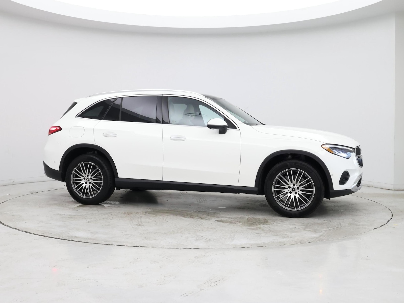 2026 Mercedes-Benz GLC Base - Photo 8