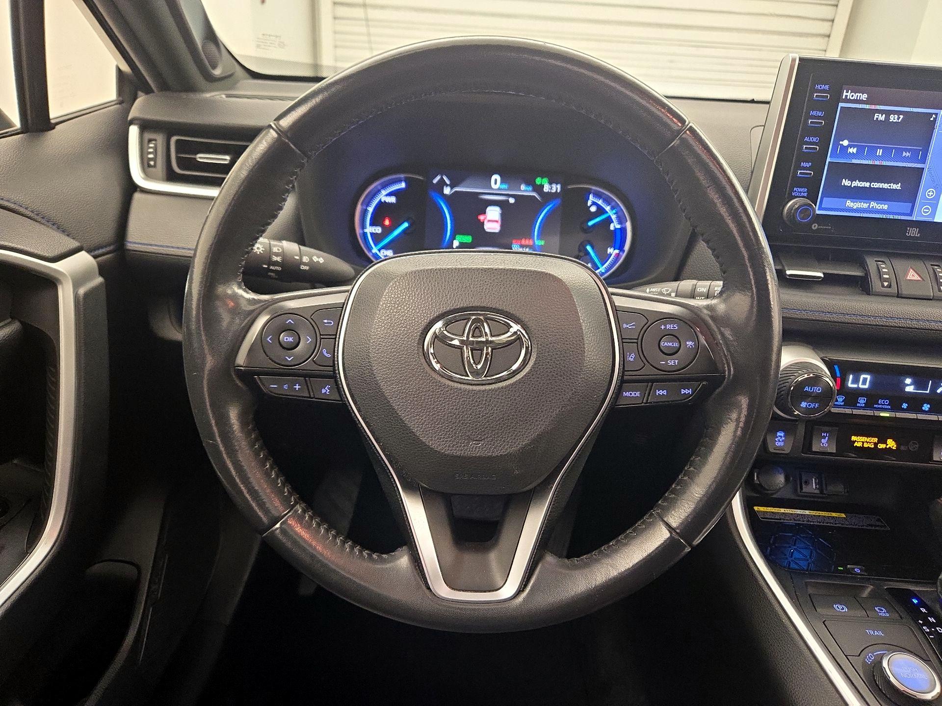 Thumbnail: 2019 Toyota RAV4 - 10