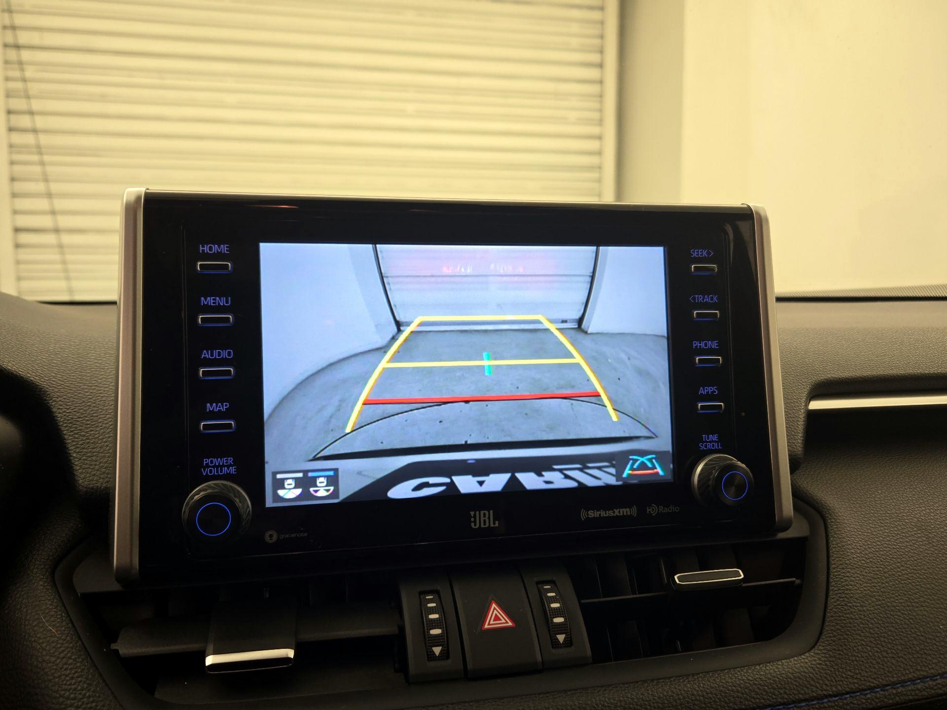 Thumbnail: 2019 Toyota RAV4 - 15