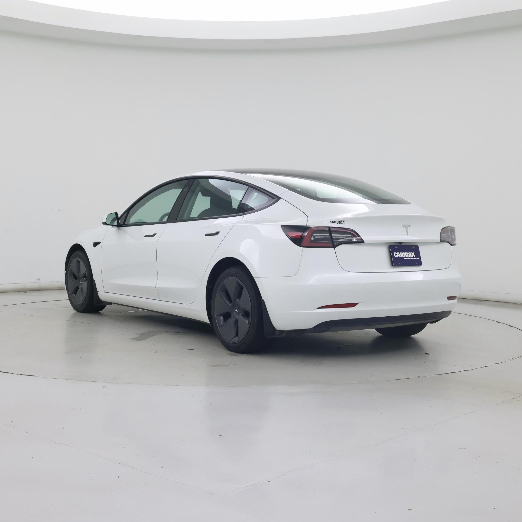 Thumbnail: 2023 Tesla Model 3 - 2