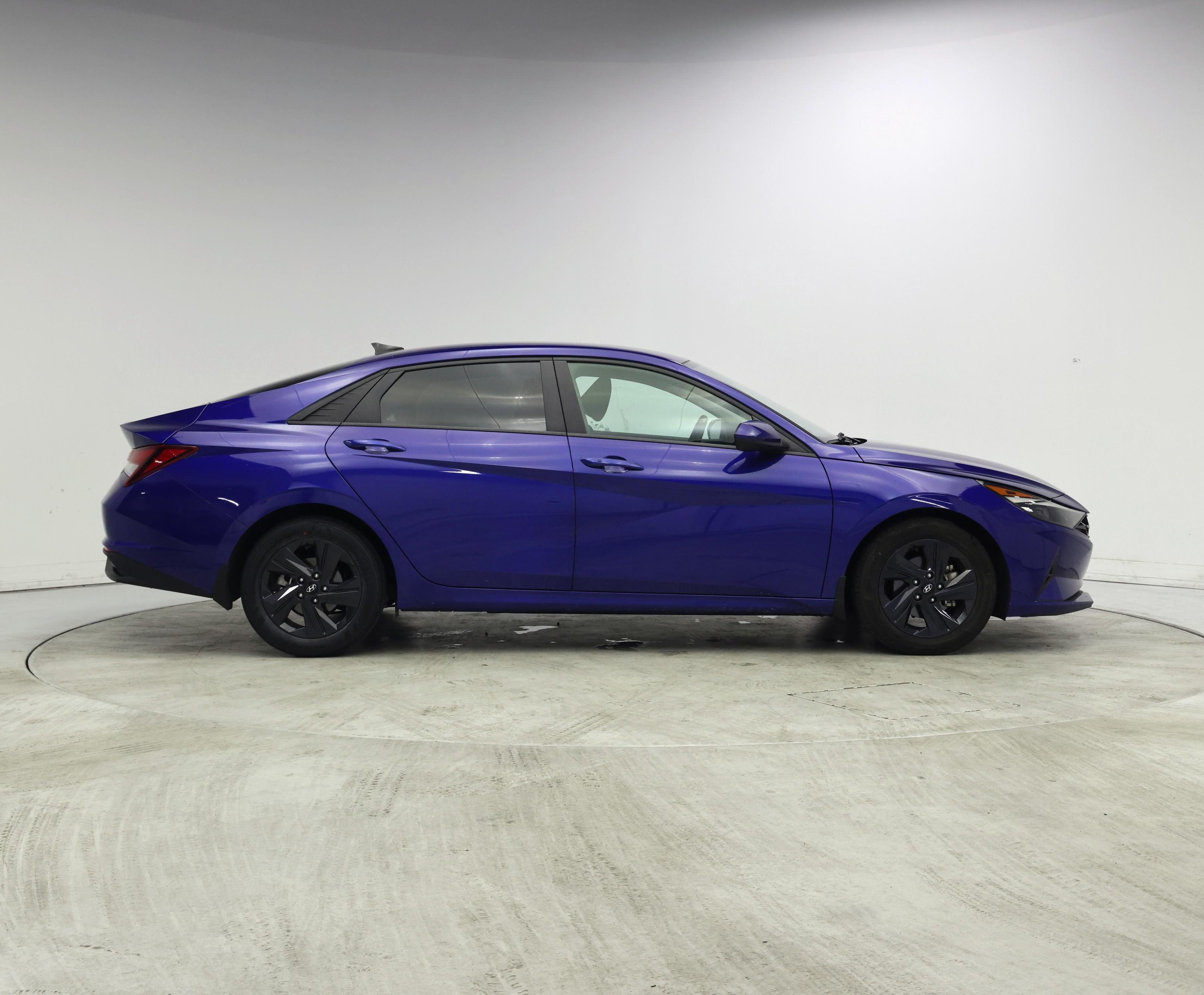 Thumbnail: 2023 Hyundai Elantra - 7