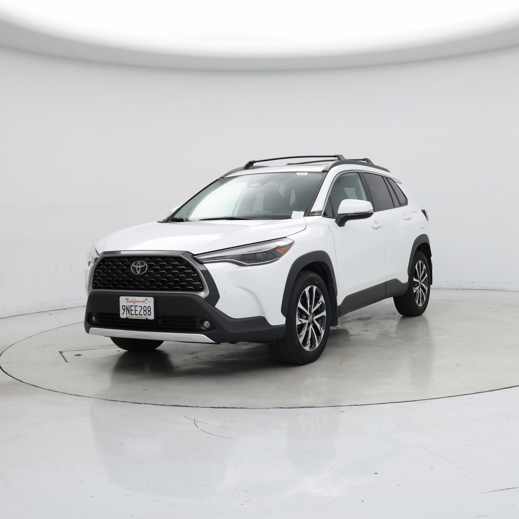 Thumbnail: 2024 Toyota Corolla Cross - 4